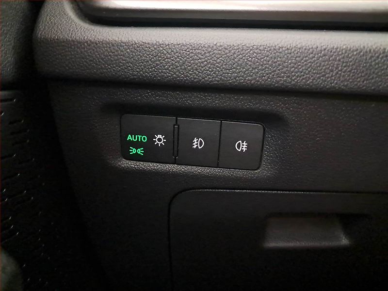 Škoda Octavia (2023) Ambition 1.5 TSI, ČR,1.maj - fotka 18 z 18