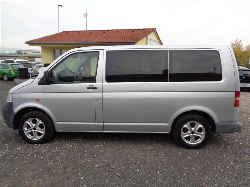 Volkswagen Transporter 1,9 - fotka 3 z 17