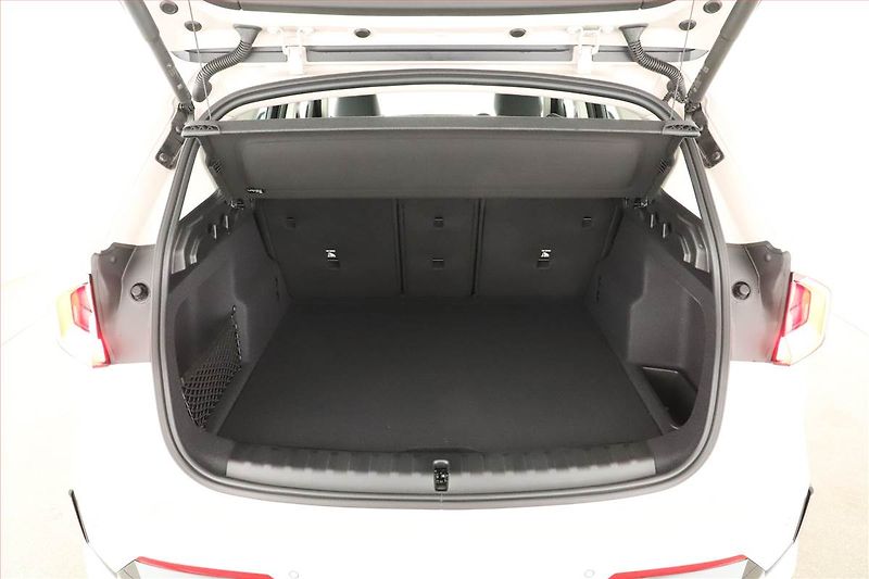 BMW X1 (2026) xDrive20d - fotka 20 z 21