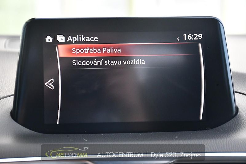 Mazda 3 2.0 SkyActiv-G120 REVOLUTION - fotka 39 z 52