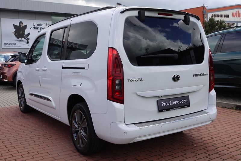 Toyota ProAce City Verso 1.5 D4-D 130 6 MT Long 5D Fami - fotka 6 z 31