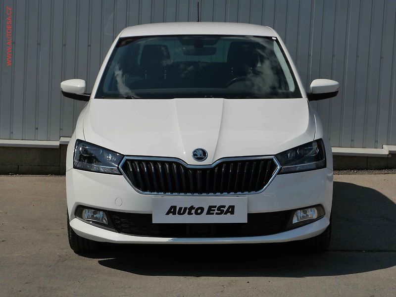 Škoda Fabia (2021) 1.0 TSi, Style, LED - fotka 2 z 21