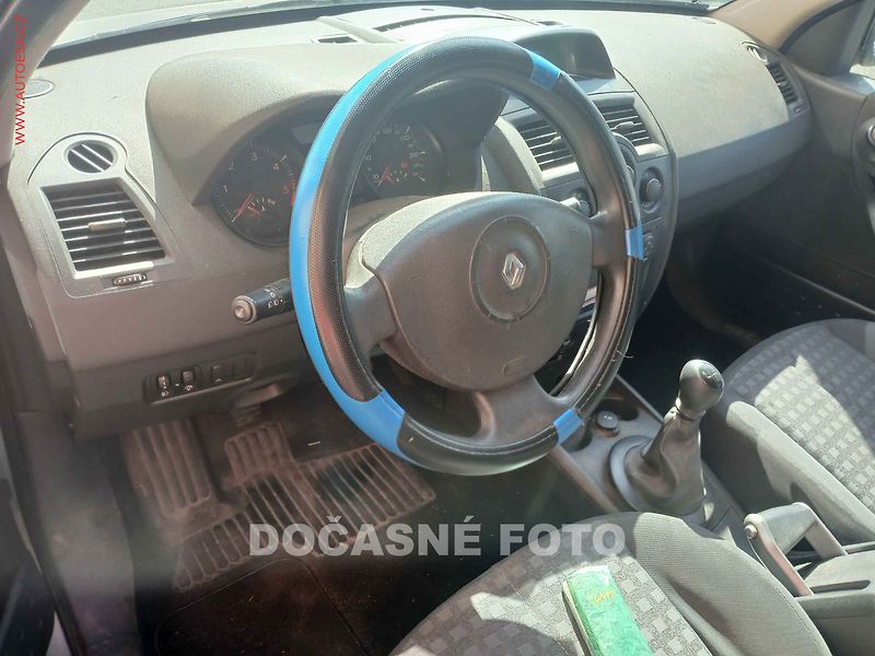 Renault Mégane (2008) 1.5dCi, AC, tempo - fotka 3 z 3