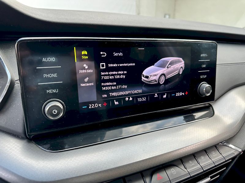 Škoda Octavia (2023) 2.0 TDI 85kW Ambition Combi - fotka 17 z 22
