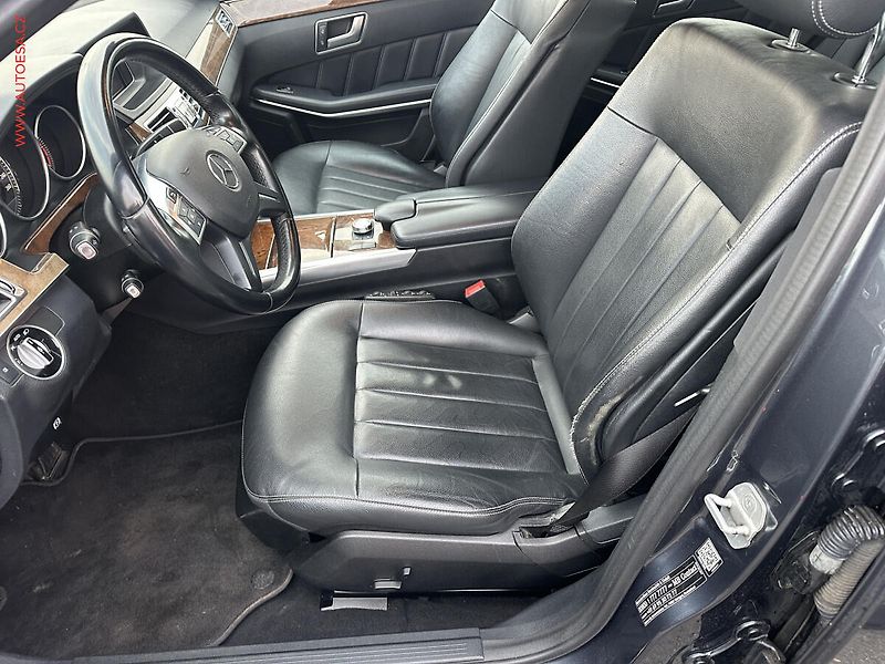 Mercedes-Benz Třídy E (2014) 2.2CDi, AT, navi, LED - fotka 9 z 23