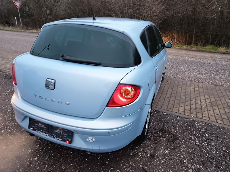 Seat Toledo (2006) 2.0 103kw  - fotka 21 z 31