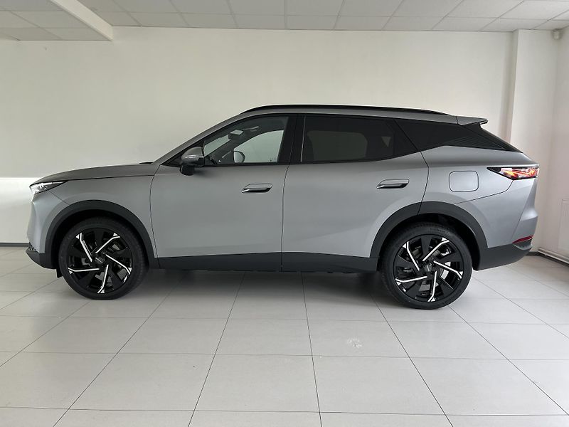 Omoda Ostatní (2026)  PHEV PREMIUM - fotka 5 z 22