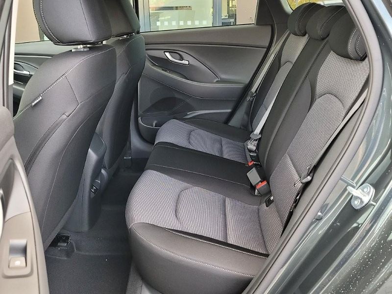 Hyundai i30 (2026) WG 1,0 T-GDI 85kW MT GO CZECH - fotka 14 z 28
