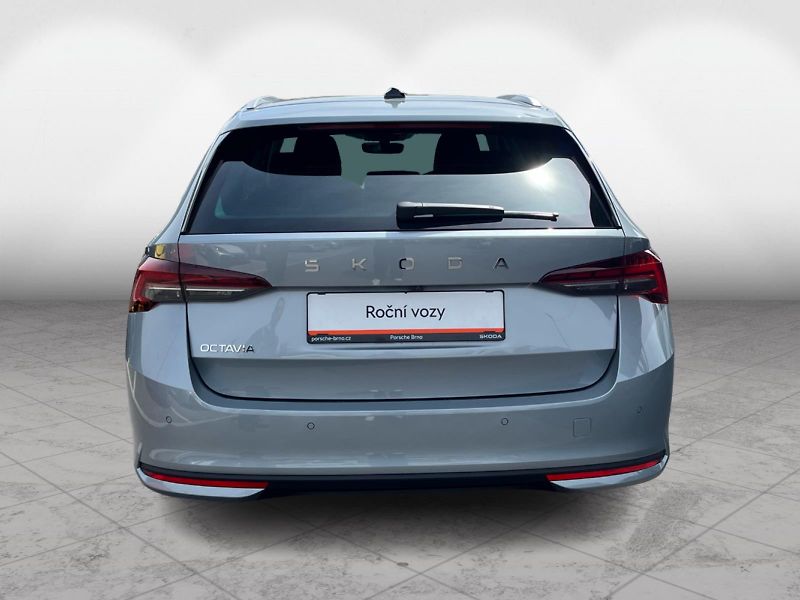 Škoda Octavia 2.0TDI TOP SELECTION - fotka 7 z 25