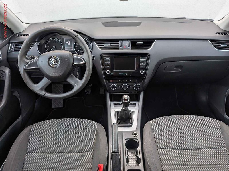 Škoda Octavia (2014) 1.6TDi 4x4, 1.maj, AC, tempo - fotka 8 z 14