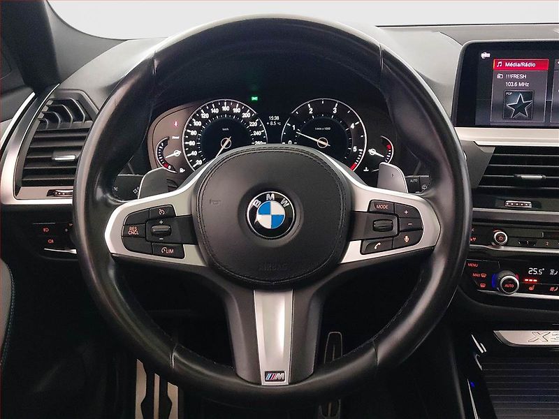 BMW X3 (2019) xDrive20d - fotka 21 z 23