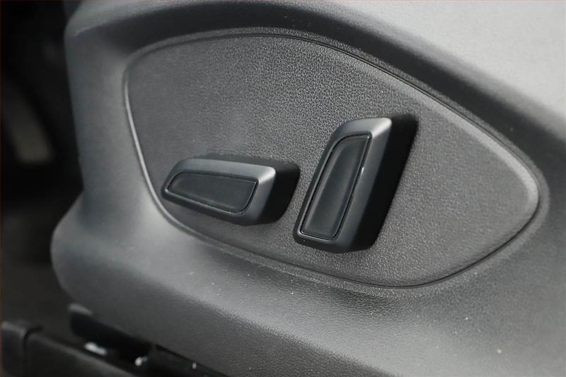 MG ZS (2025) 1.5 i, Elegance, Navigace - fotka 10 z 19