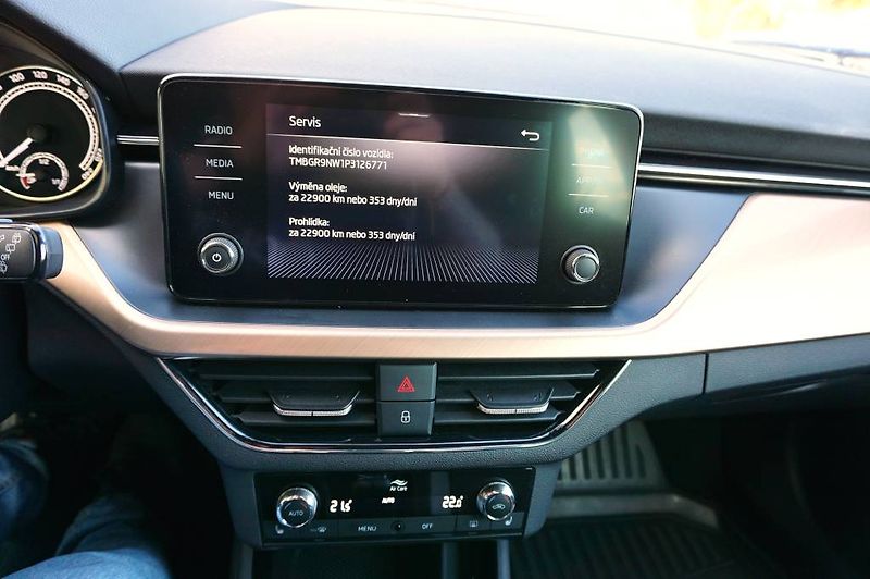 Škoda Kamiq (2024) STYLE 1,0 TSI 81 kW - fotka 33 z 50