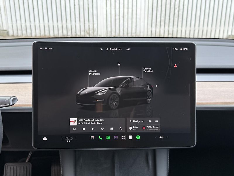 Tesla Model 3 AWD,  LONG RANGE DUAL SOH 95% - fotka 21 z 30