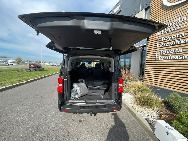 Toyota ProAce Verso 2.0 D-4D 177k L2  A/T VIP 7Sky - fotka 19 z 29