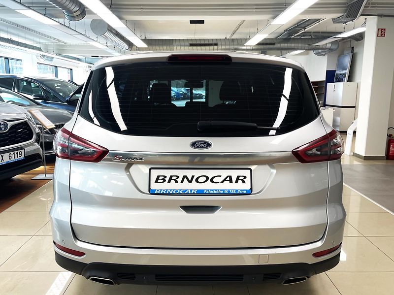 Ford S-MAX Titanium 132kW AT AWD, 7 MÍST - fotka 5 z 31