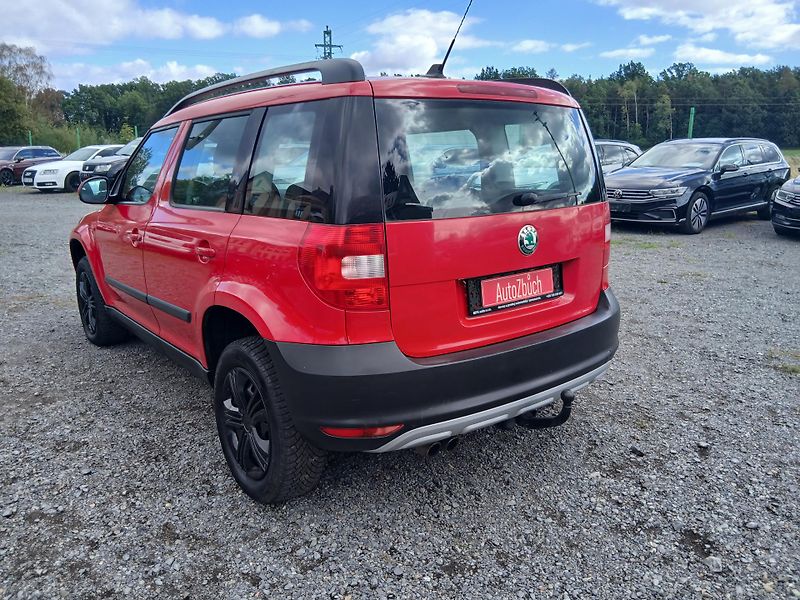 Škoda Yeti TSI, 4x4, nová STK - fotka 12 z 35