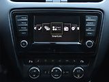 Škoda Octavia (2016) Scout 2.0 TDI, 4X4, Automat - náhled 10