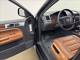 Volkswagen Touareg 3,0 165kW V6 NZ.TOP KŮŽE TAŽNÉ - náhled 27
