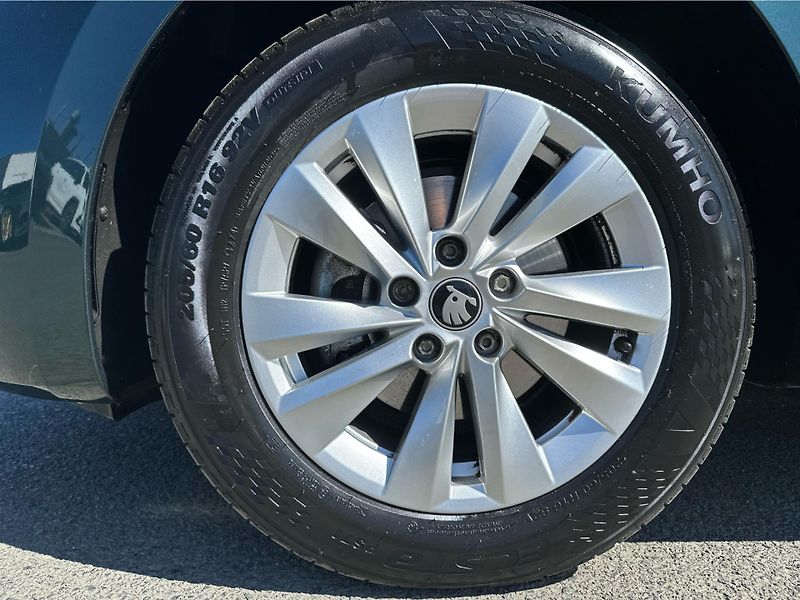 Škoda Octavia 1,5 TSI / 85 kW Selection, ZIM - fotka 15 z 22