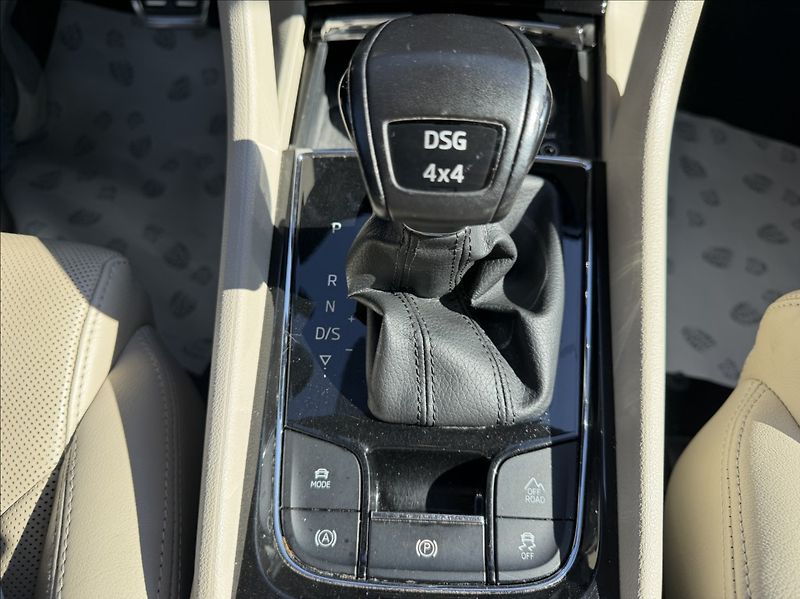 Škoda Kodiaq 2,0 TDI Style+, DSG,4x4,servis - fotka 20 z 44