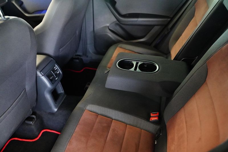 Seat Ateca - fotka 25 z 27