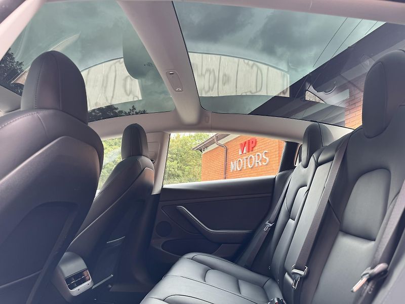 Tesla Model 3 AWD,  LONG RANGE DUAL SOH 95% - fotka 16 z 30