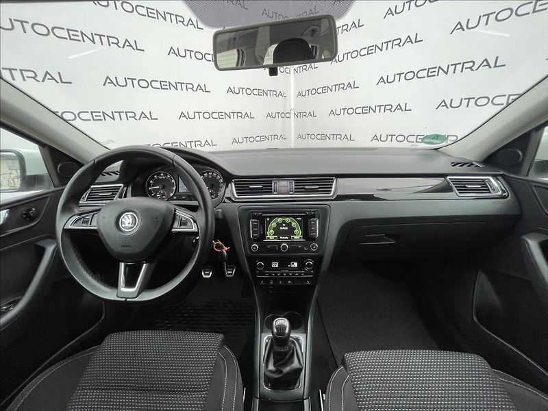 Škoda Fabia 1,0 TSi,1.maj.,ČR,po servisu - fotka 17 z 22