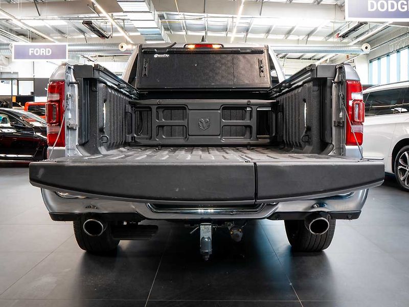 Dodge RAM (2022) 5.7 Longhorn RAMBOX Multitail - fotka 9 z 40