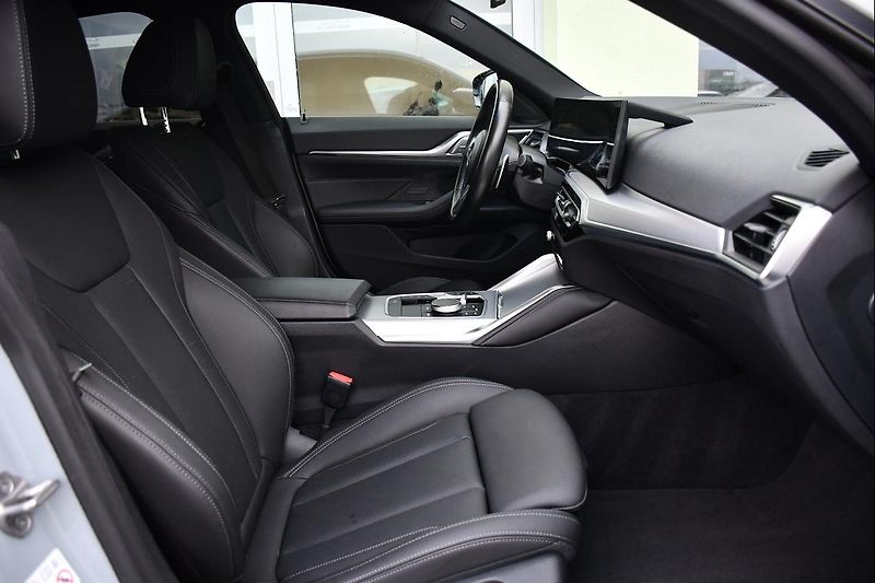 BMW Řada 4 420d xD M-SPORT 1M ČR - fotka 21 z 42
