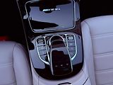 Mercedes-Benz Třídy E E 63 S 4MATIC+, ČR, 1.Maj - náhled 33