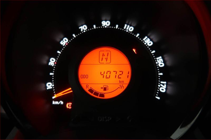 Toyota Aygo (2021) 1.0 VVT-i - fotka 11 z 19