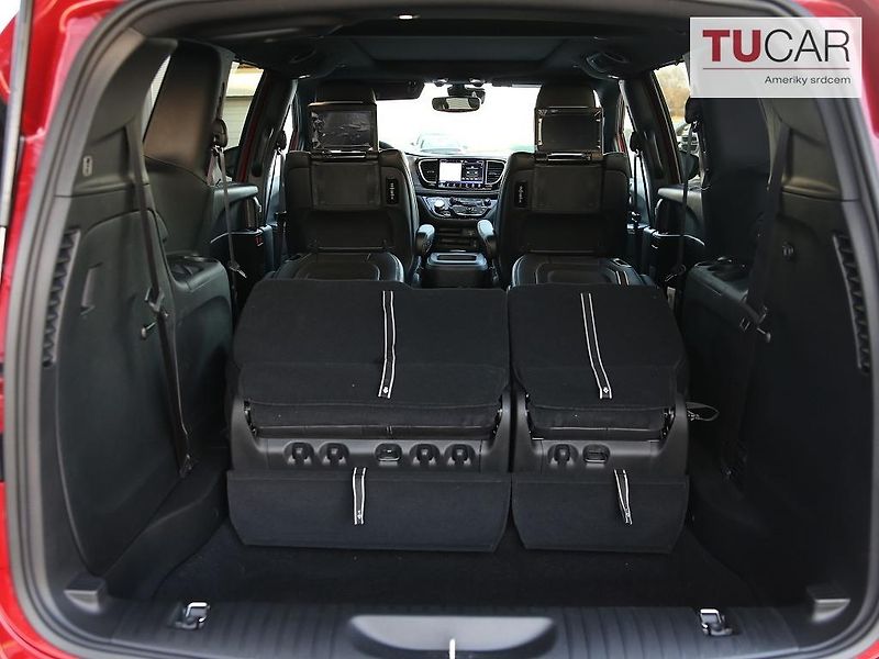 Chrysler Pacifica (2026) Select 3.6 V6 AWD - fotka 37 z 42
