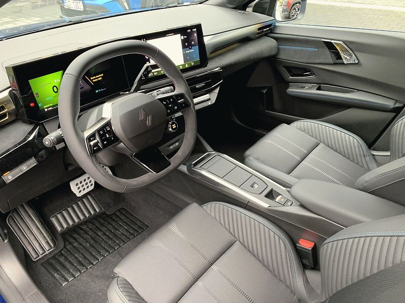 Renault Clio (2026) esprit Alpine full hybrid E-Te - fotka 15 z 21