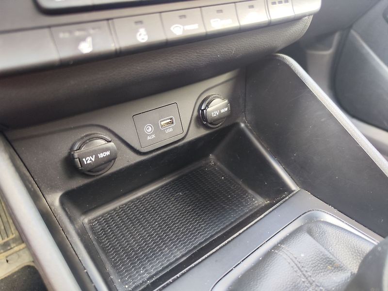 Hyundai Tucson 1.6 CRDI/85kW Traveller - fotka 19 z 31