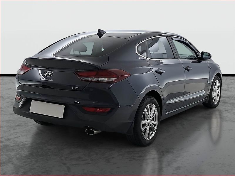 Hyundai i30 (2022) 1.5 T-GDI MHEV, Serv.kniha - fotka 5 z 17