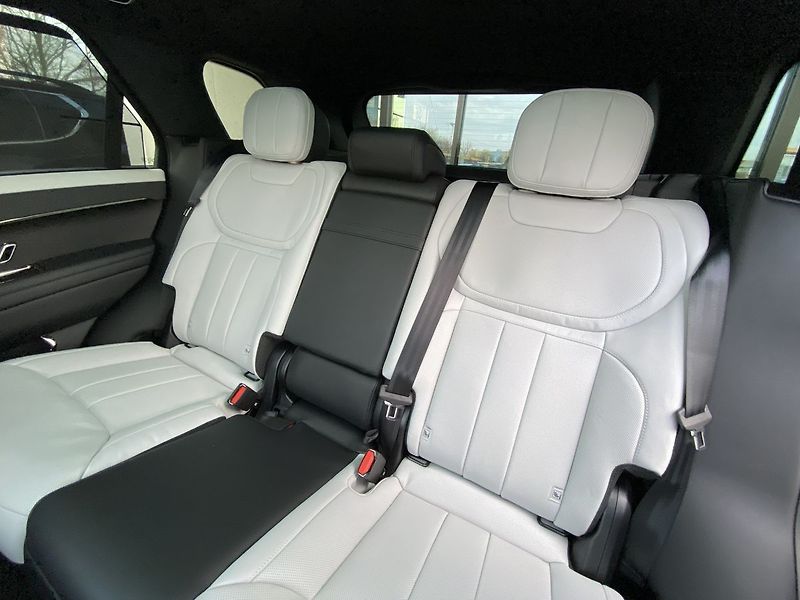 Land Rover Range Rover Sport (2026) Autobiography D350 - fotka 19 z 36