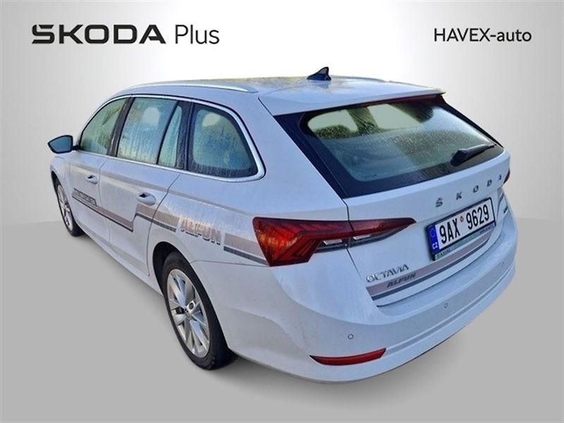 Škoda Octavia (2023) Combi 1.5 TSI M-HEV DSG Style - fotka 4 z 5
