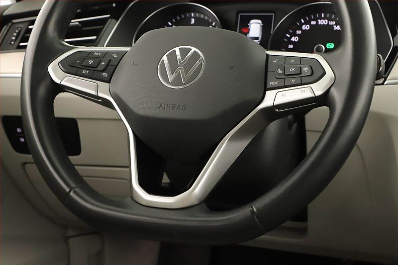 Volkswagen Passat (2022) 2.0 TDI - fotka 8 z 20