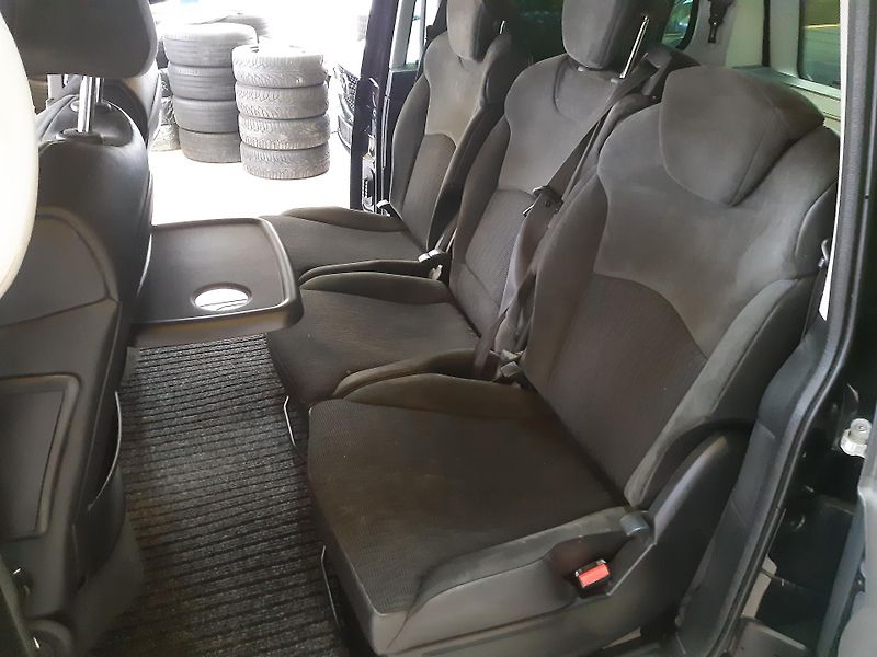Citroën C8 2.0 HDI DIGIKLIMA NAVI TAŽNÉ - fotka 19 z 24
