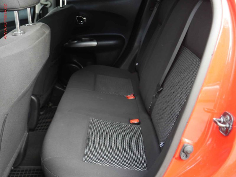 Nissan Juke (2016) 1.2DIG-T, ČR - fotka 10 z 14