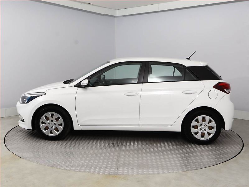 Hyundai i20 (2017) 1.2, ČR,1.maj, Serv.kniha - fotka 3 z 12