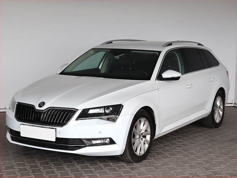 Škoda Superb (2018) 2.0 TDI, 4X4, Automat - fotka 2 z 23