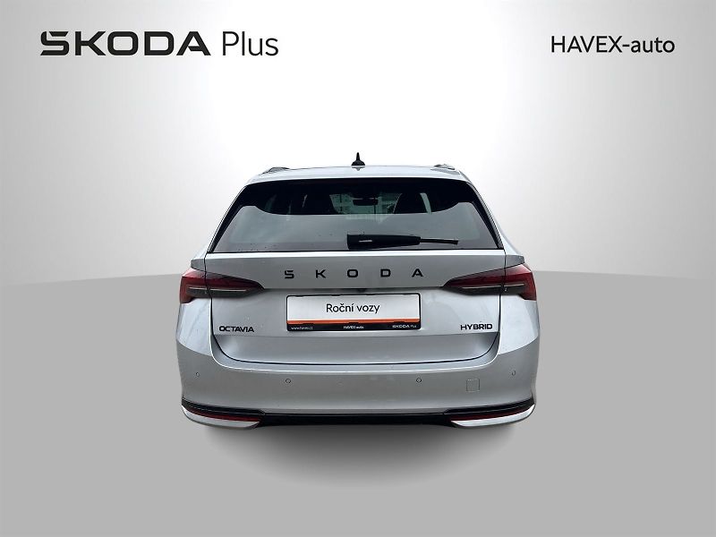 Škoda Octavia (2025) Combi 1.5 TSI DSG Sportline - fotka 35 z 35