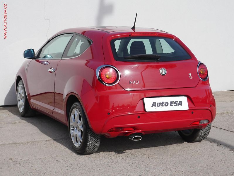 Alfa Romeo MiTo (2012) 1.4i, ČR, Klima - fotka 4 z 15