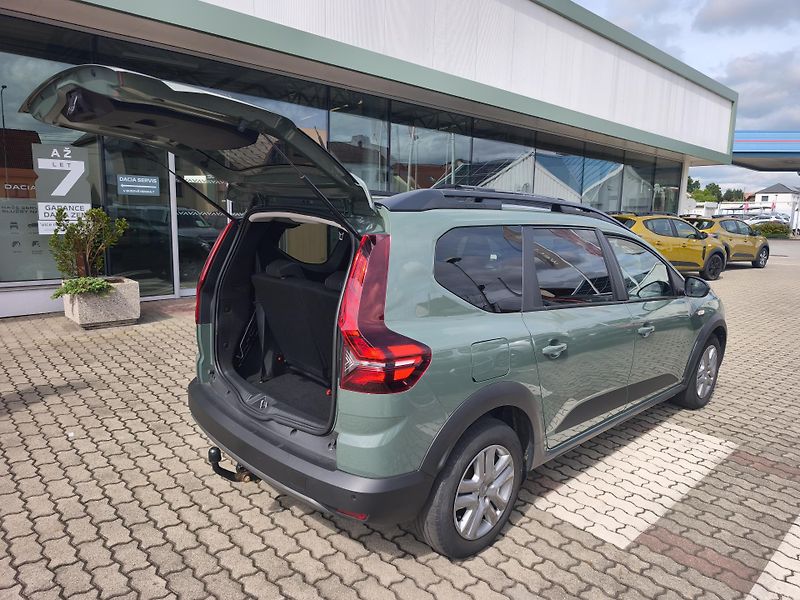 Dacia Jogger 2024 ČR TCe 110 REZERVACE - fotka 25 z 28