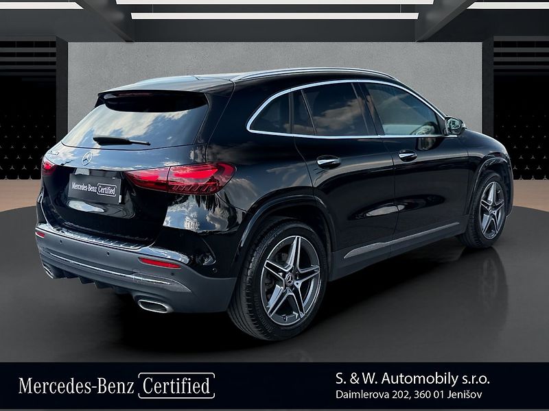 Mercedes-Benz GLA 200 d - fotka 5 z 36