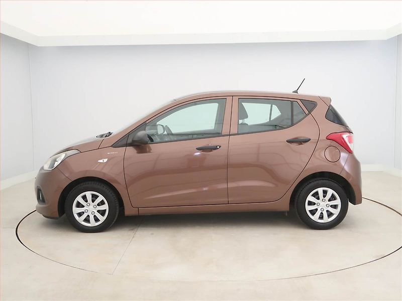 Hyundai i10 (2016) Family+ 1.0, ČR,1.maj - fotka 3 z 14