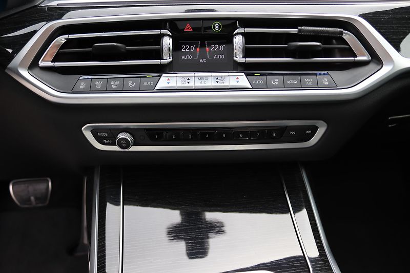 BMW X7 7místné SUV BMW X7 xDrive40i - fotka 39 z 67