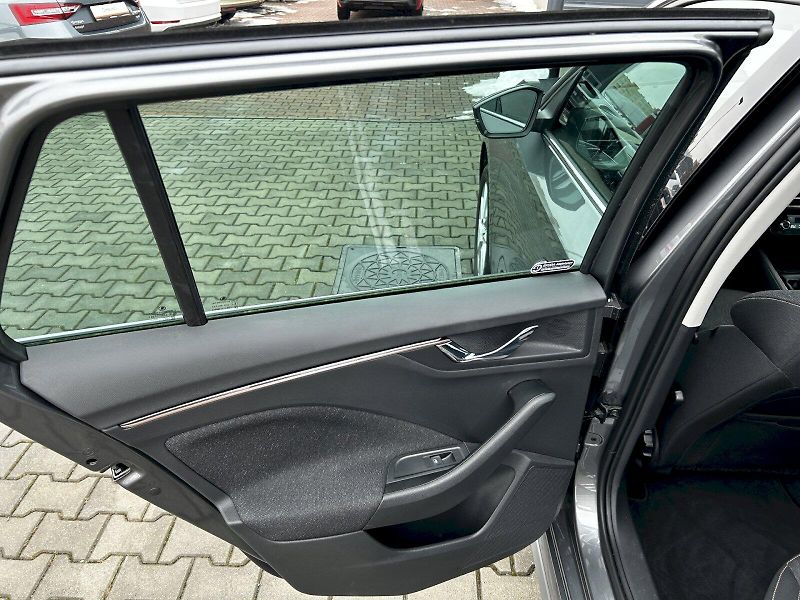 Škoda Kamiq (2024) 1.0 TSI 85kW MP6 Top Selection - fotka 27 z 35